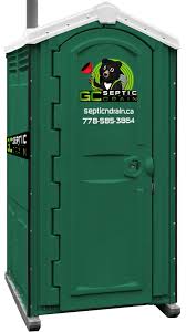 Types of Portable Toilets We Offer in Lake Winnebago, MO